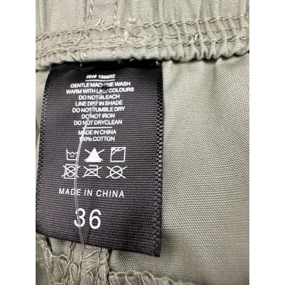 Men's Spark Utility Shorts Size‎ 36 Sage Green Casual Comfort Elastic Waist NWT